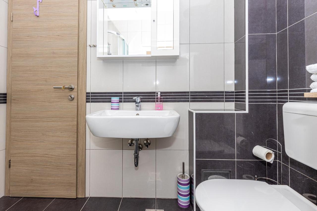 Spacious 2-Bedroom Apartment With Terrace And Parking Cavtat Zewnętrze zdjęcie